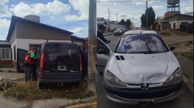 Una mujer fue hospitalizada tras un choque en pleno centro