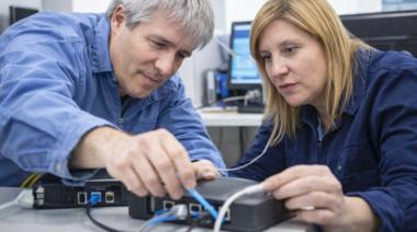 El Gobierno vuelve a contratar en forma directa a TV Fuego y Ushuaia Visión