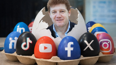 Melella apuntó contra las redes sociales a pesar de destinar millones a pautas digitales