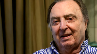 Dolor por la partida de Marcelo Araujo, un emblema de la narración deportiva