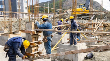 “La obra privada tampoco alcanza”: Noval advirtió sobre la crisis en toda la cadena de la construcción