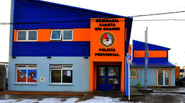 Valiente accionar policial evitó la muerte de una beba por atragantamiento en Río Grande