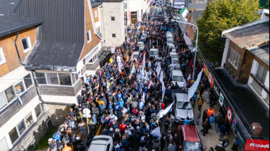 Gremios exigen una ley de “goteo” y denuncian deuda millonaria de la Provincia