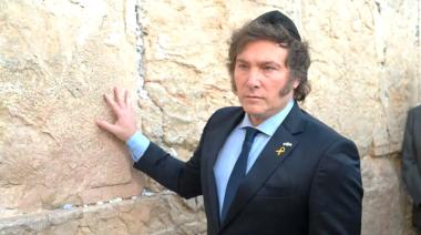 Milei vuelve a la carga con la reforma política y busca correr el eje del caso Adorni