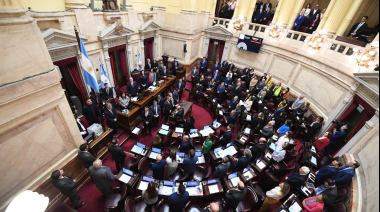Más de $11 millones por mes: polémica por el aumento a senadores
