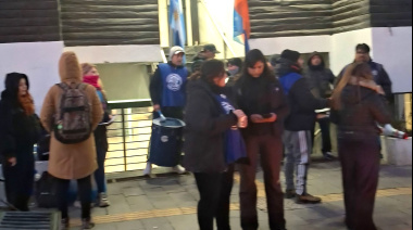 ATE bloqueo accesos a la Casa de Gobierno y paro por 48 horas por falta de paritarias