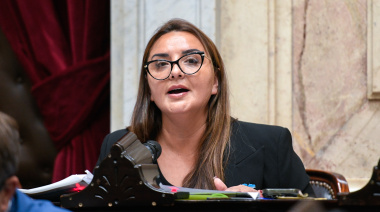 “Antes que discutir una reforma, hay familias que no llegan a fin de mes”, afirmó Andrea Freites