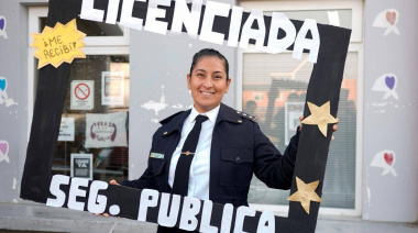 Una oficial de la Policía se convirtió en la primera licenciada en Seguridad Pública de la provincia
