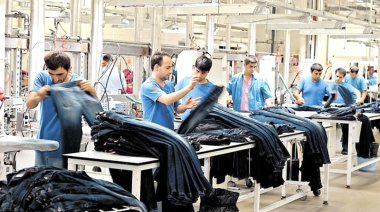 Industria en retroceso: sectores estratégicos acumulan caídas de hasta 17%