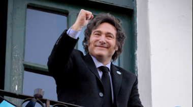Milei reaparece en público y retoma la agenda oficial