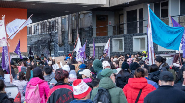 Comerciantes, en pie de guerra por el acampe docente