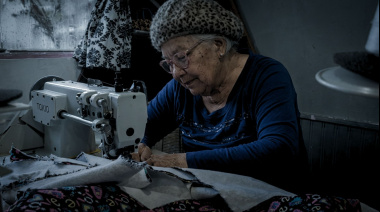 Crece el trabajo informal entre los adultos mayores