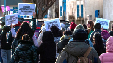 Tierra del Fuego atraviesa un conflicto sin clases que ya lleva un mes y medio