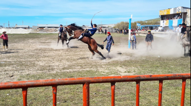 La Chaqueña abrió sus puertas con una multitudinaria jineteada en Margen Sur