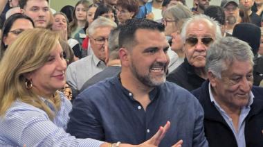 Renunció denunciando a Vuoto y seis meses después volvió a su lado