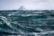 Las particulares razones por las que el océano Pacífico es más alto que el Atlántico