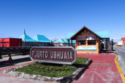 Portuarios de Ushuaia protestan por la quita de fondos para Osef