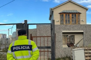 Se realizaron dos allanamientos por robo en edificio público