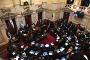Vuelven a subir los sueldos de los senadores