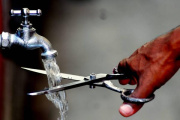 Anunciaron un corte de agua para el barrio Aeropuerto