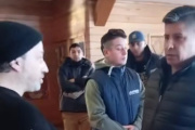 Moncho Calderón denunció maltrato en un hotel y alertó sobre un conflicto con la UOM