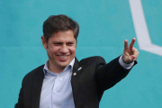 Axel Kicillof celebró una victoria contundente en Buenos Aires y se perfila hacia 2027