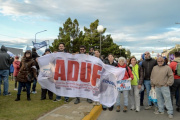 Docentes universitarios confirmaron que paran mañana en respuesta al veto de Milei