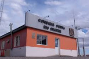 Hallaron a un hombre muerto en su cama con una bolsa en la cabeza y cinta adhesiva
