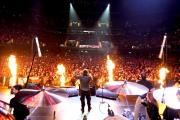 Luces, música y política en la nueva puesta en escena de Javier Milei
