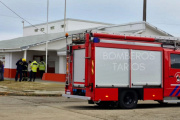 Evacuaron la Escuela N°35 de Río Grande por presencia de humo