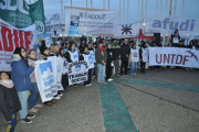 Masiva movilización en la isla contra el desfinanciamiento universitario