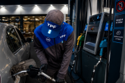 Argentina rompe otro récord: el combustible subió más que en cualquier país petrolero vecino