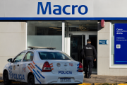 Abuela de Río Grande retiró $801 mil del Banco Macro y denunció que le faltaron $100 mil