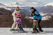  Un día de esquí para una familia supera el medio millón de pesos en Cerro Castor
