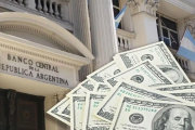 El Banco Central habilitó las cuentas sueldo en dólares: las empresas podrán pagar salarios en moneda extranjera