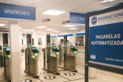 El Gobierno endureció la ley para impedir el ingreso y expulsar a extranjeros
