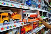 Día del Niño: el comercio enfrenta una fecha clave con ventas en caída