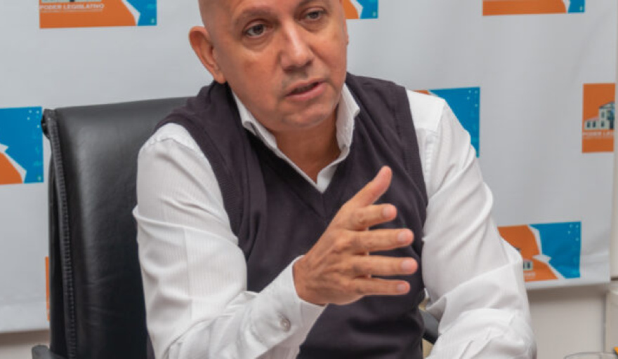 Villegas: “La fórmula es la de siempre, más impuestos y cero ajuste”