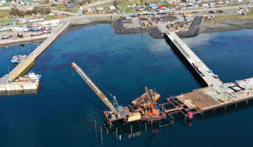 Mientras Tierra del Fuego discute, Chile invierte: destinan $25 mil millones para fortalecer Puerto Williams
